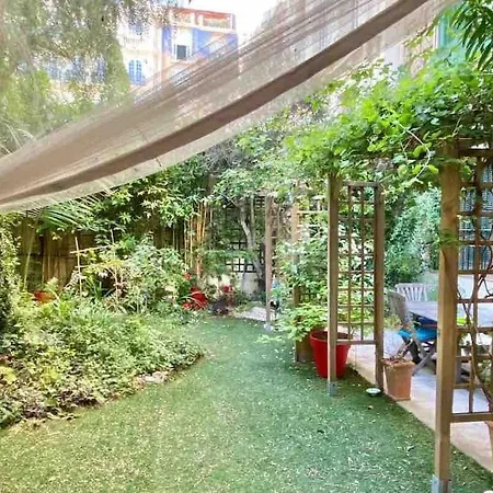 Apartment Homelivia, Luxueux Avec Jardin Prive